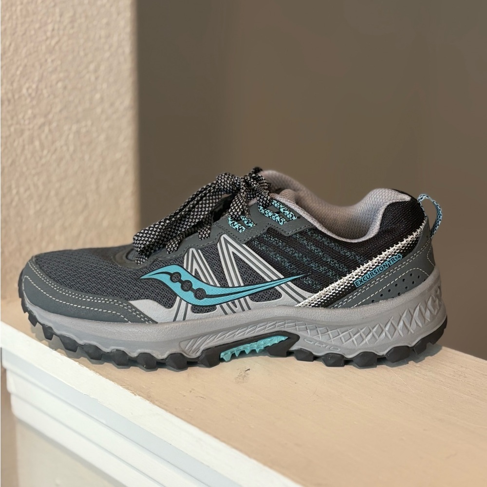 Saucony Women's Excursion TR14 Sneaker Sz 7 Gray Trail Running Shoe (S10584-3) - Picture 4 of 9